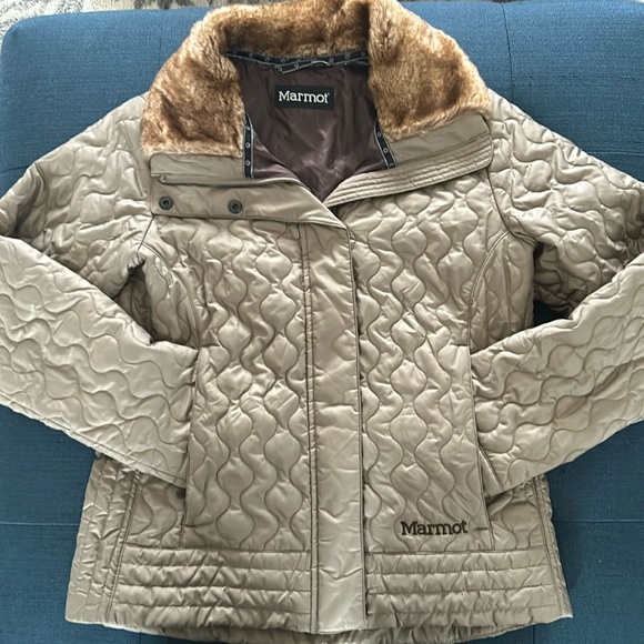 Marmot St. Moritz quilted puffer jacket/coat with faux fur collar - Picture 1 of 12